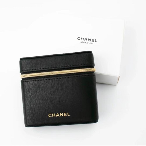 Chanel Pouch Lip Case New Limited mirror pouch Black Japan Novelty 9×9×2.5cm New - Picture 5 of 24