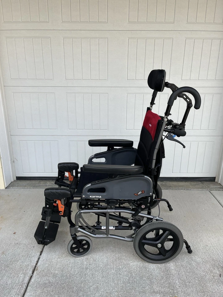 Cadeira de rodas dobrável reclinável Karman VIP2 - Imagem 2 de 4