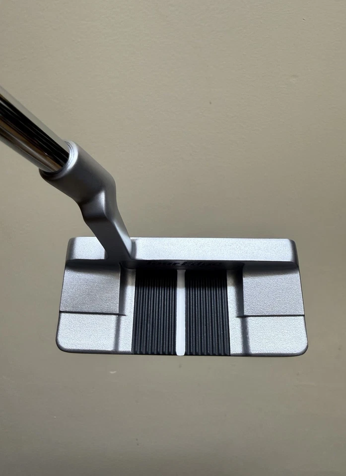 Tour Edge Maiden Template Series Double Wide Blade Putter RH 35” Excellent Shape - Image 2 of 4