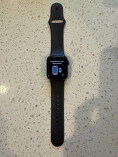 Apple Watch SE 2020 1st Gen 40mm GPS  Cellular Space Gray Very Good 