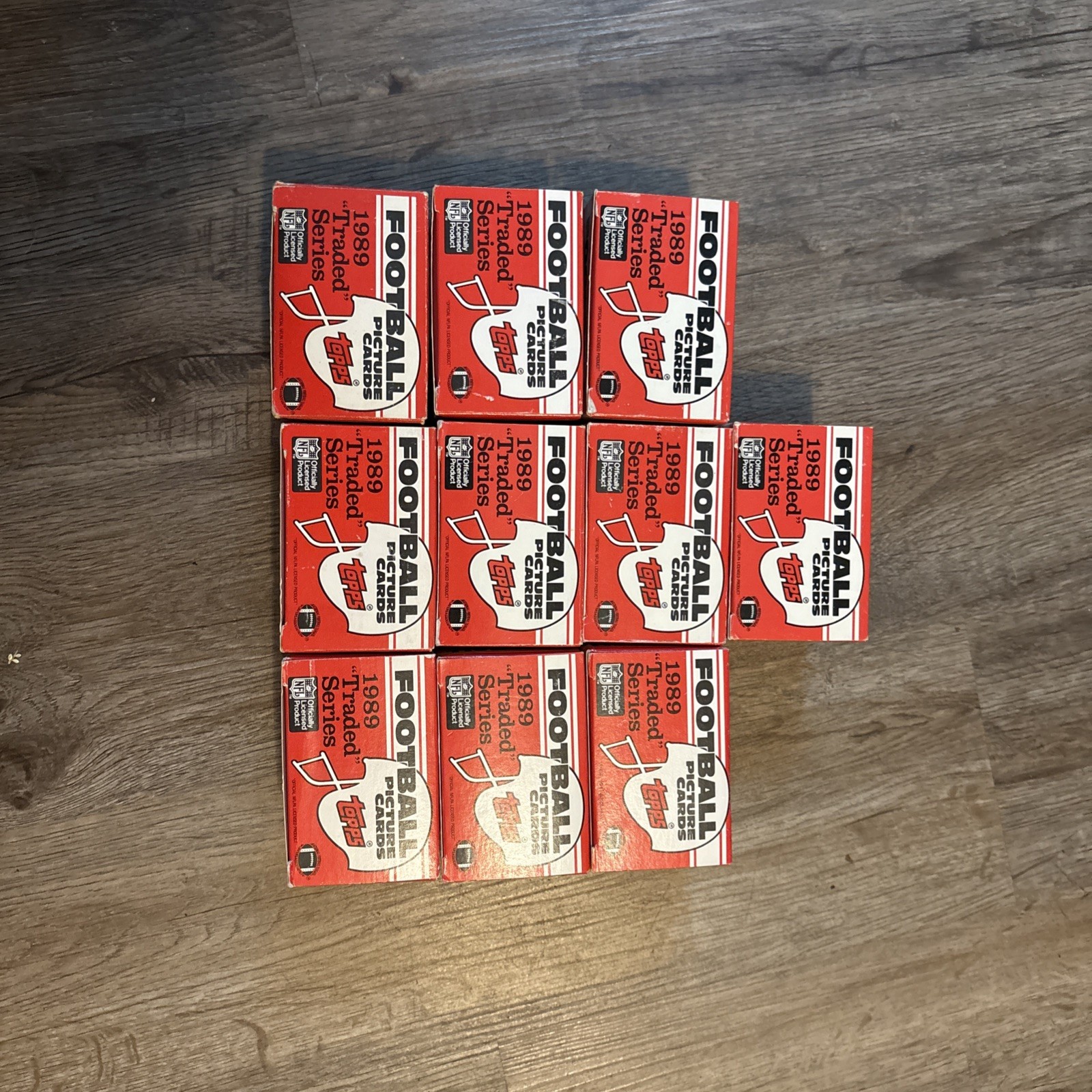 (10) 1989 Topps Traded Football Factory Set Aikman, Deion, Barry Sanders RC