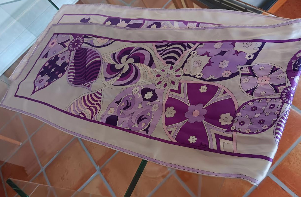 Emilio Pucci Signed 100% Silk Rectangular Scarf I… - image 4