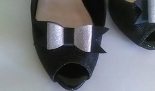 Silber & Schwarz Leder Schleife 2er Set, Handarbeit.