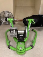Kurt Kinetic Rock n Roll Turbo Trainer with anti slip feet, Never been used !
