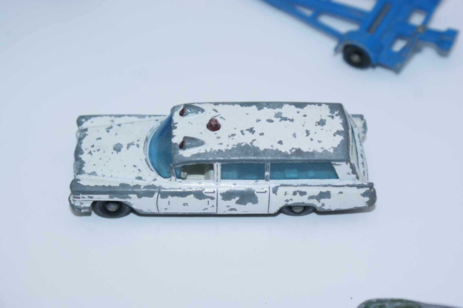 Vintage Matchbox Lesney 10Vehicle Lot Ambulances, Classics, and More