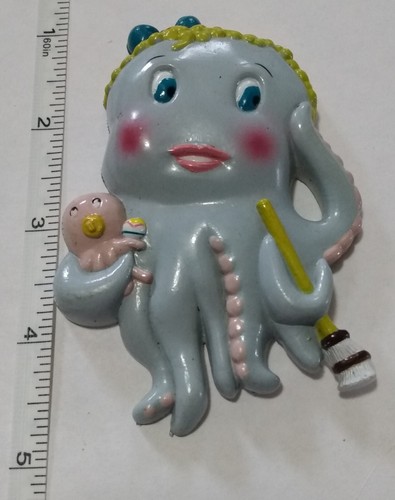 Octopus Mom and Baby Vintage Hard Rubber Magnet - Picture 7 of 8