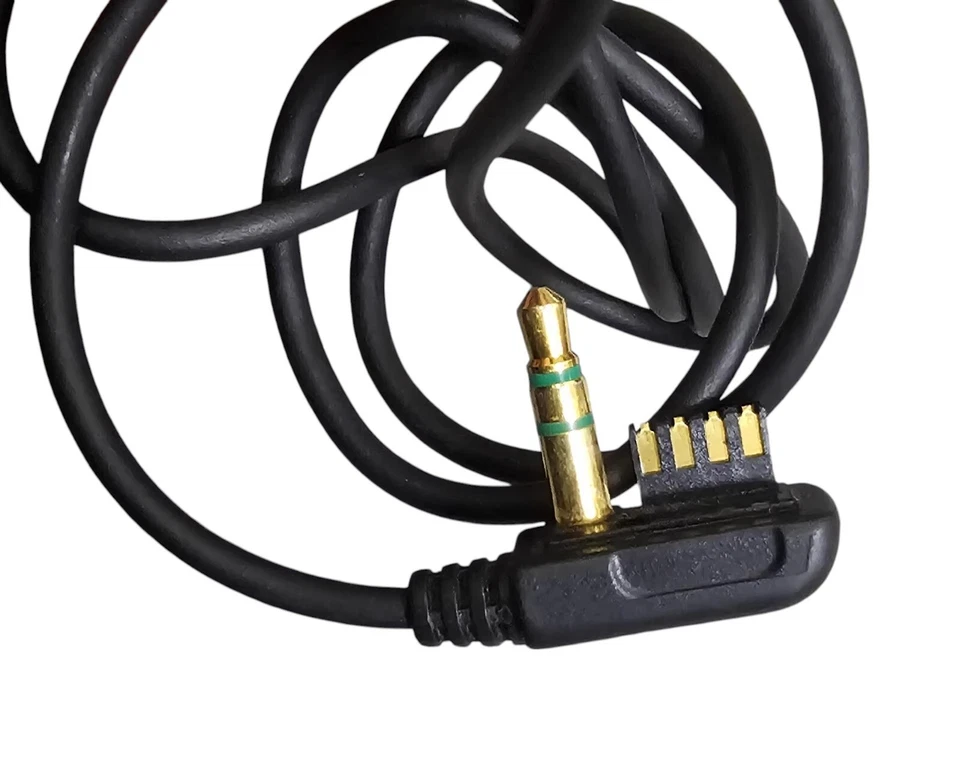 Used Remote Control RM-MC11EL For SONY Walkman - image 4 of 4