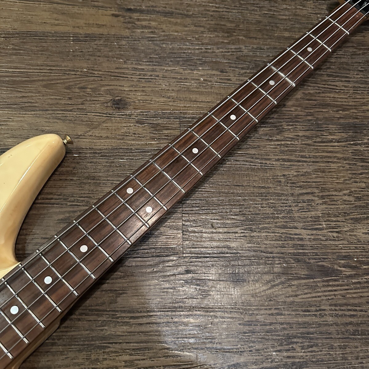 Electric Bass Guitar Yamaha RBX 500R Rock'n Road Japan Made Electric Bass Guitar Yamaha RBX 500R Rock'n Road Japan Made