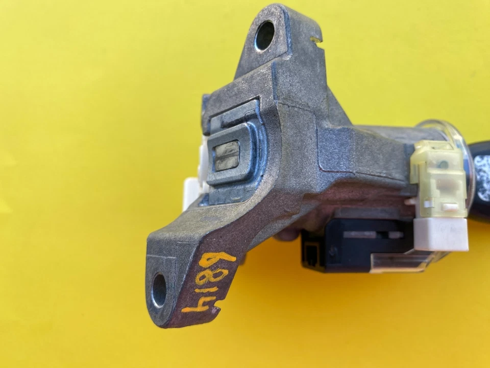 Toyota Camry 2015-2017 interruptor de encendido bloqueo con cilindro de llave OEM 89782-0E010 Foto 3 de 4