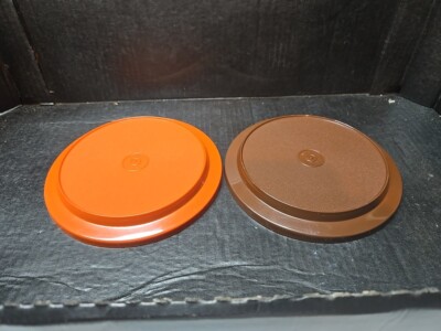 Tupperware SERVE N SEAL #1207 Replacement Lids (2) - 6-3/4'' - Orange Brown