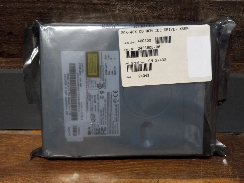 P/N 24P3605 GCR-8483B IBM CD-ROM Drive 20X-48X for eSever xSeries 220 - Image 2 of 4