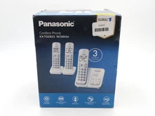 Panasonic KX-TGD833W Chordless Phones w/ 3 Cordless Handsets White 