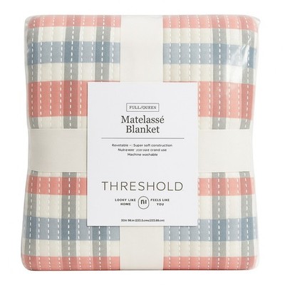 Threshold Matelassé Blanket Full/Queen Plaid Reversible Soft Midweight NEW