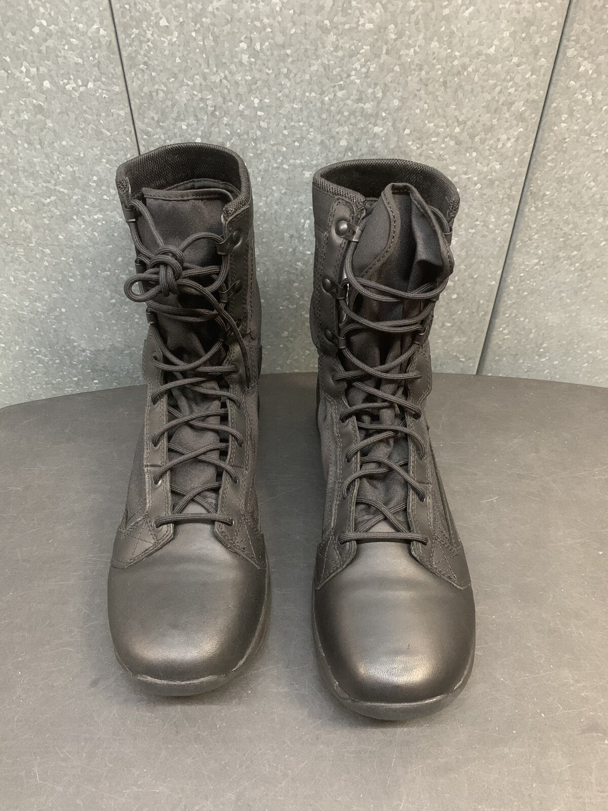 NIB Danner Tachyon 8-Inch Black Tactical Boots Mens Size 50124