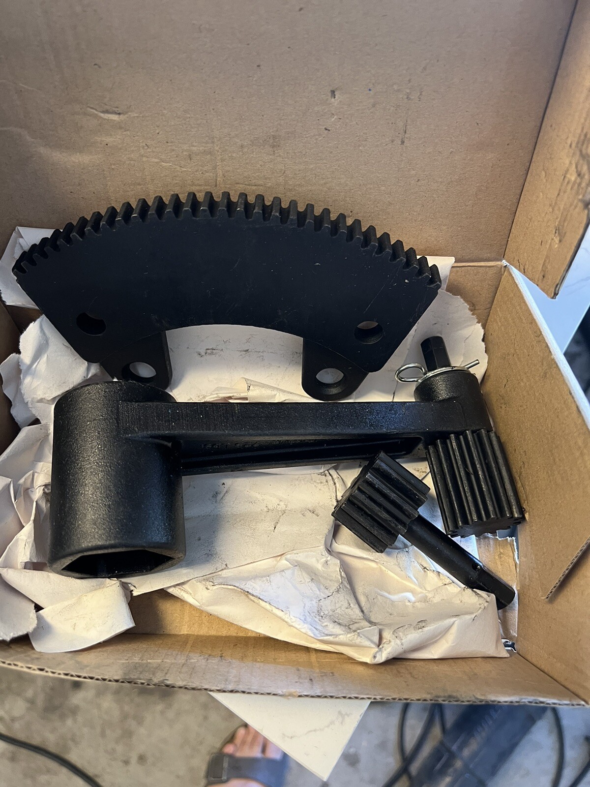 Empi 169602 Torque Leverage Tool F/Vw 36mm Axle Nut Flywheel Gland