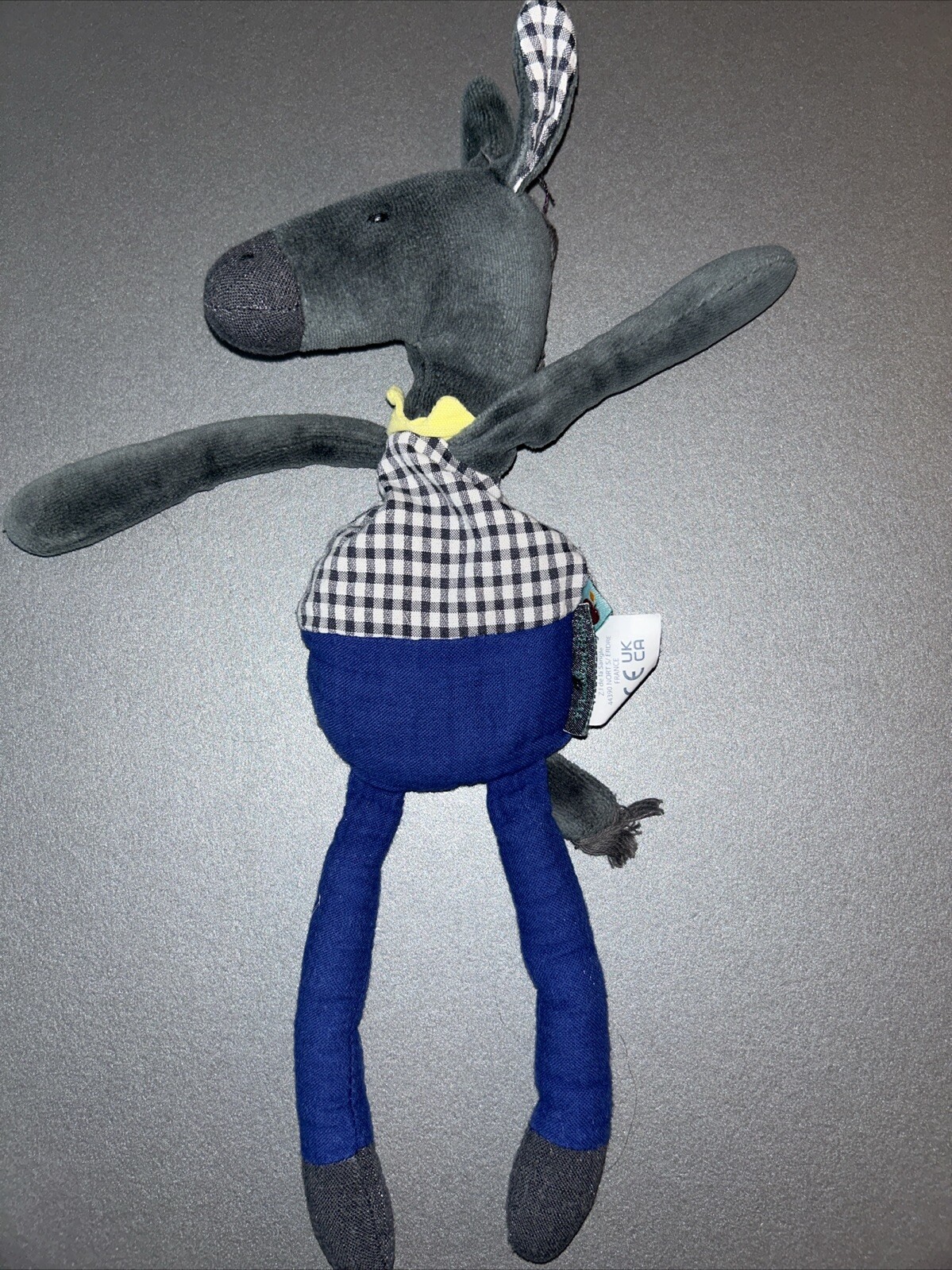 Doudou hochet âne Pomme des bois pour le sommeil de bébé