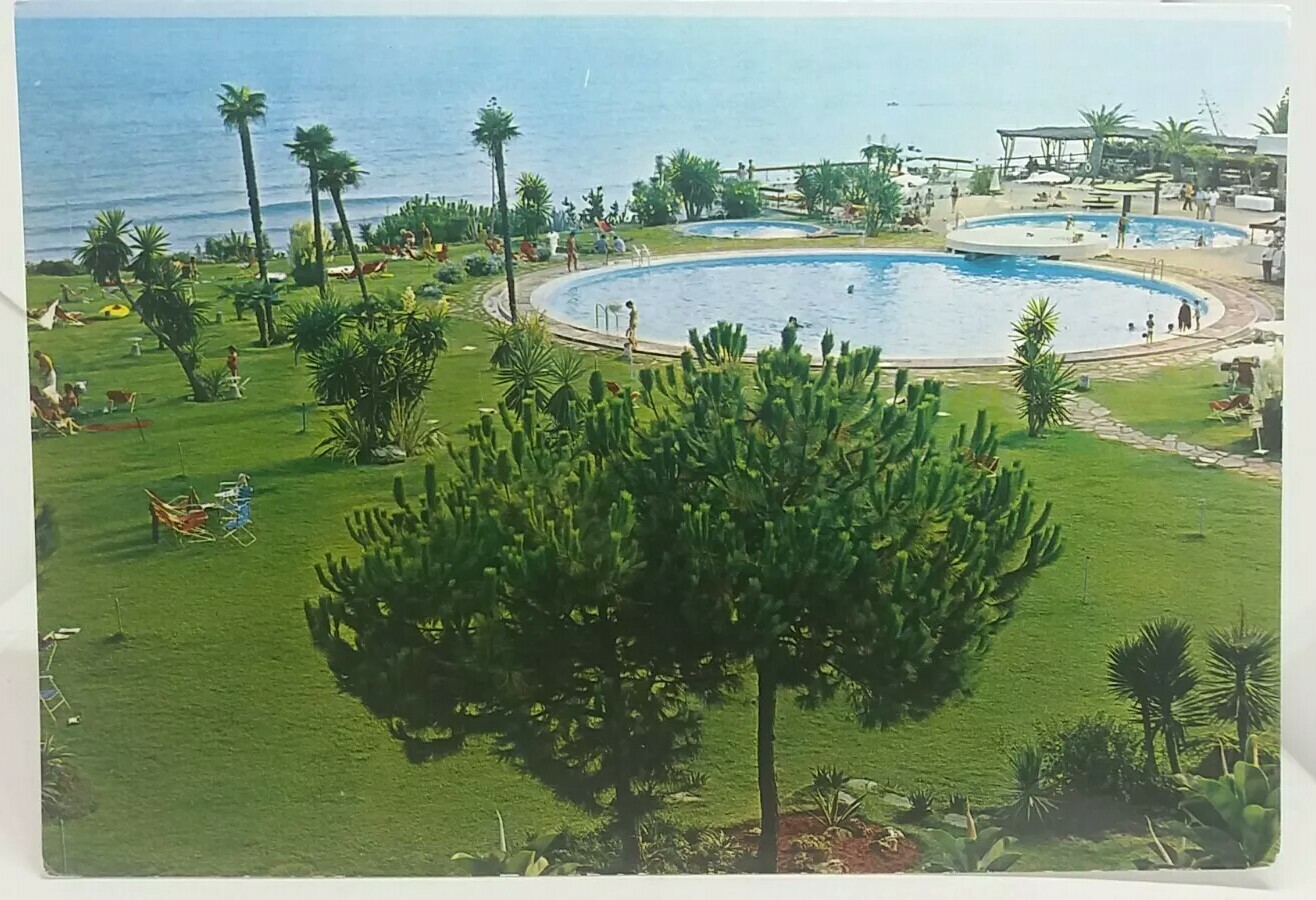 Postal De Colección Hotel Don Pepe Jardines y Piscina Marbella Costa del Sol En muy buena condición