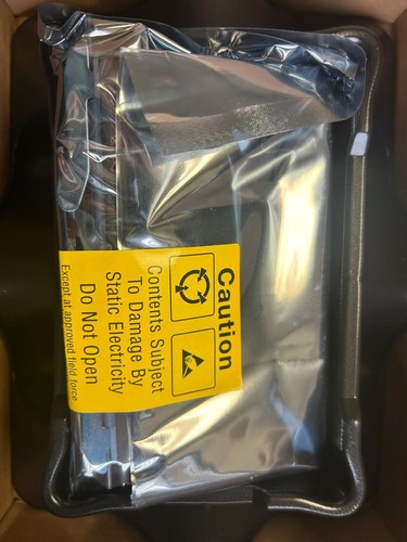 J9577A HP E3800 4 port stacking module: HP Sealed