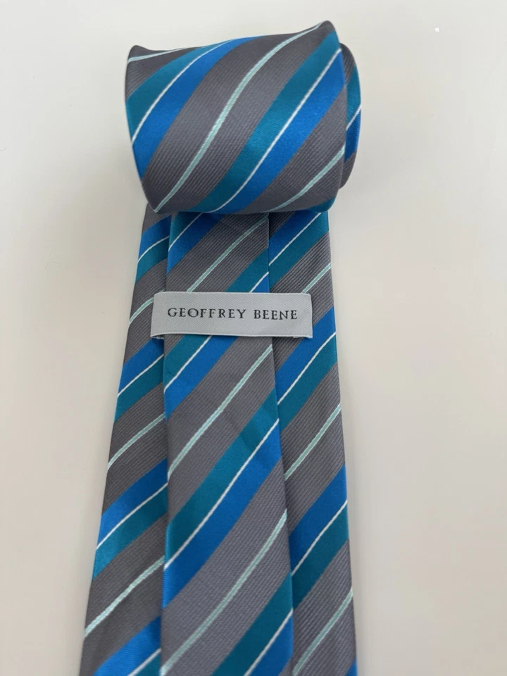 Corbata GEOFFREY BEENE para hombre seda mezcla de polietileno corbata azul plata gris rayas Foto 3 de 3