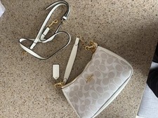 Coach Teri Shoulder Bag White Beige Gold Hardware Detachable Strap Designer