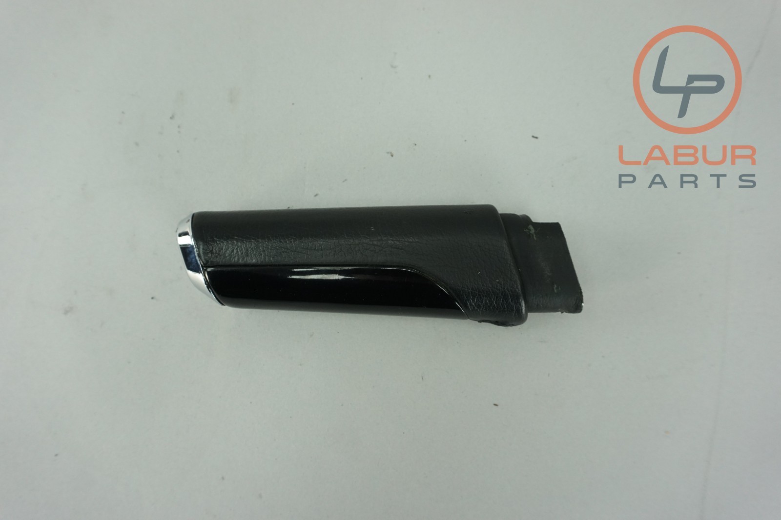 M139 05-07 Maserati Quattroporte Emergency Parking Hand Brake Handle Trim Cover