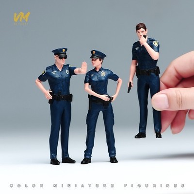 Diorama Scene Props 1:24 3pcs Policemen Set Dolls Miniature Figure Toys Painted