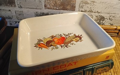 Vintage Mushroom Veggie theme casserole dish Marked ''Northland''  7.5'' x 6''x 1.5''