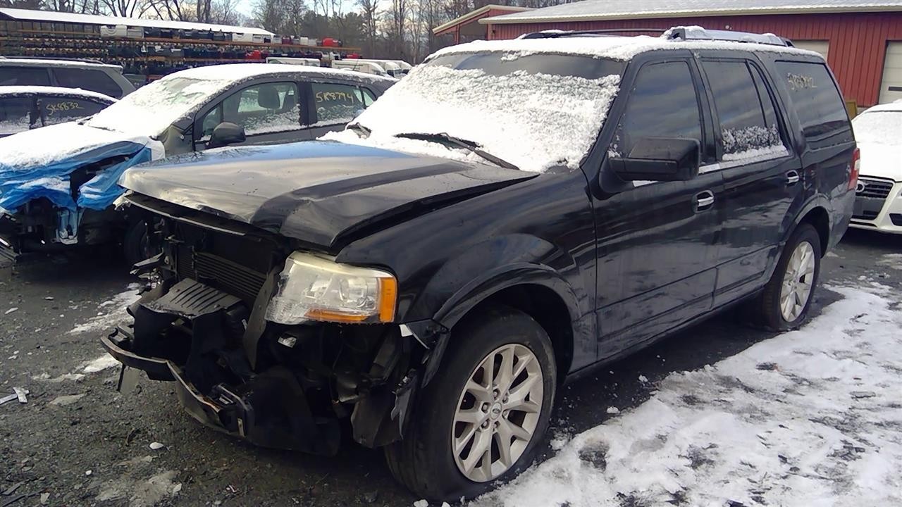 Used Rear Left Door Assembly Rear Side fits: 2015 Ford Expedition electric side