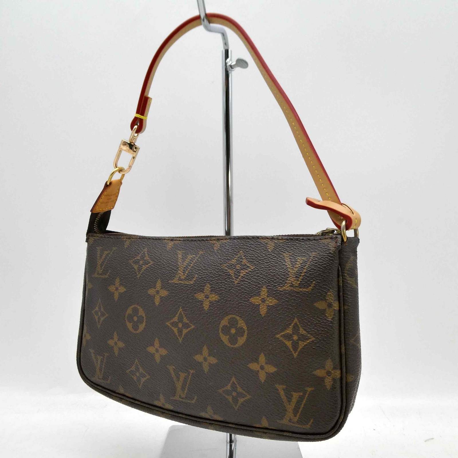 Louis Vuitton Pochette Accessoires Hand Bag PVC Leather M51980 Monogram 1064