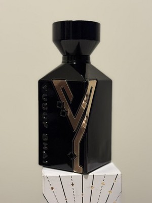 Yusuf Bhai Unisex | BLEU DE (100 ML/3.4 FL OZ) Extrait De Parfum