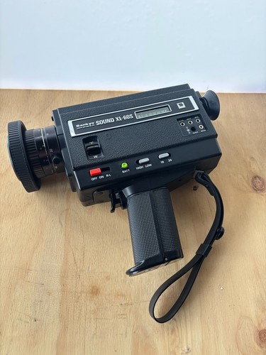 Sankyo XL 60S super 8 camera + Case Mic & Manual | Mechanically tested - Working