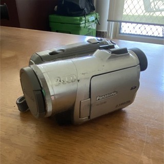 Panasonic NV GS180 MiniDV/SD Handheld Camcorder 10x Zoom 2.5" LCD USB