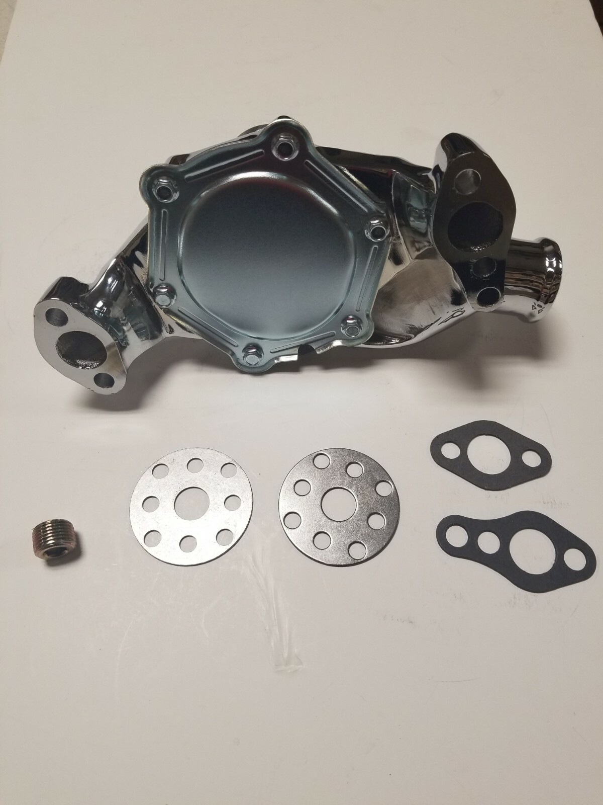 Chevy V8 Short Water Pump & Pulley Kit w Alternator & Power Steering