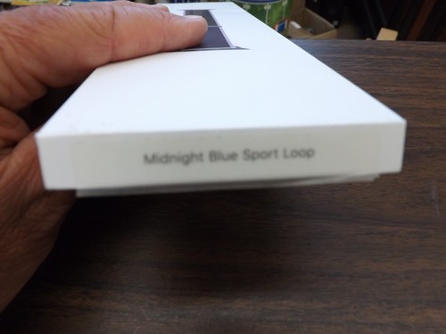 2 APPLE WATCH BANDS BLACK & MIDNIGHT BLUE 44M NEW IN BOX - 第 18/19 張圖片