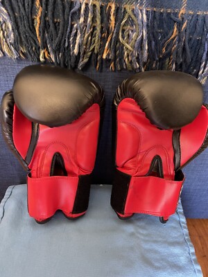 REVGEAR Black & Red 16oz Leather Boxing MMA Gloves - New With A