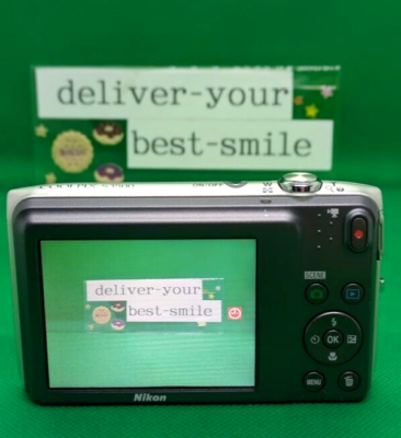Nikon COOLPIX S3500 Silver 20.1MP Digital Camera From Japan [3 day