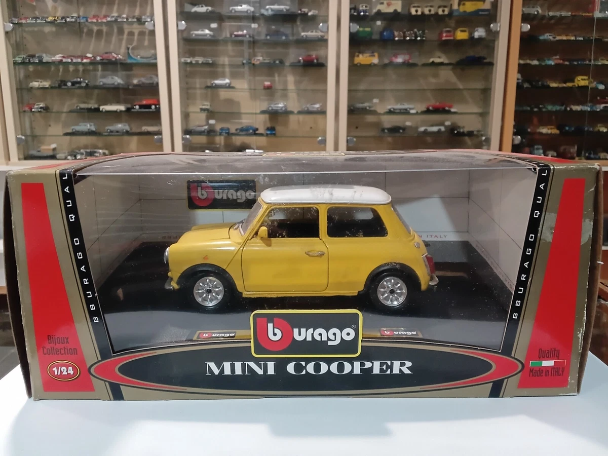 Schuco 02448 – Mini Cooper Blanche Toit Damier (1:43) Neuve En Boîte