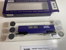 DAPOL B800 Motorised Track Cleaner HO/OO DCC Ready 5-Function + Box & Pads