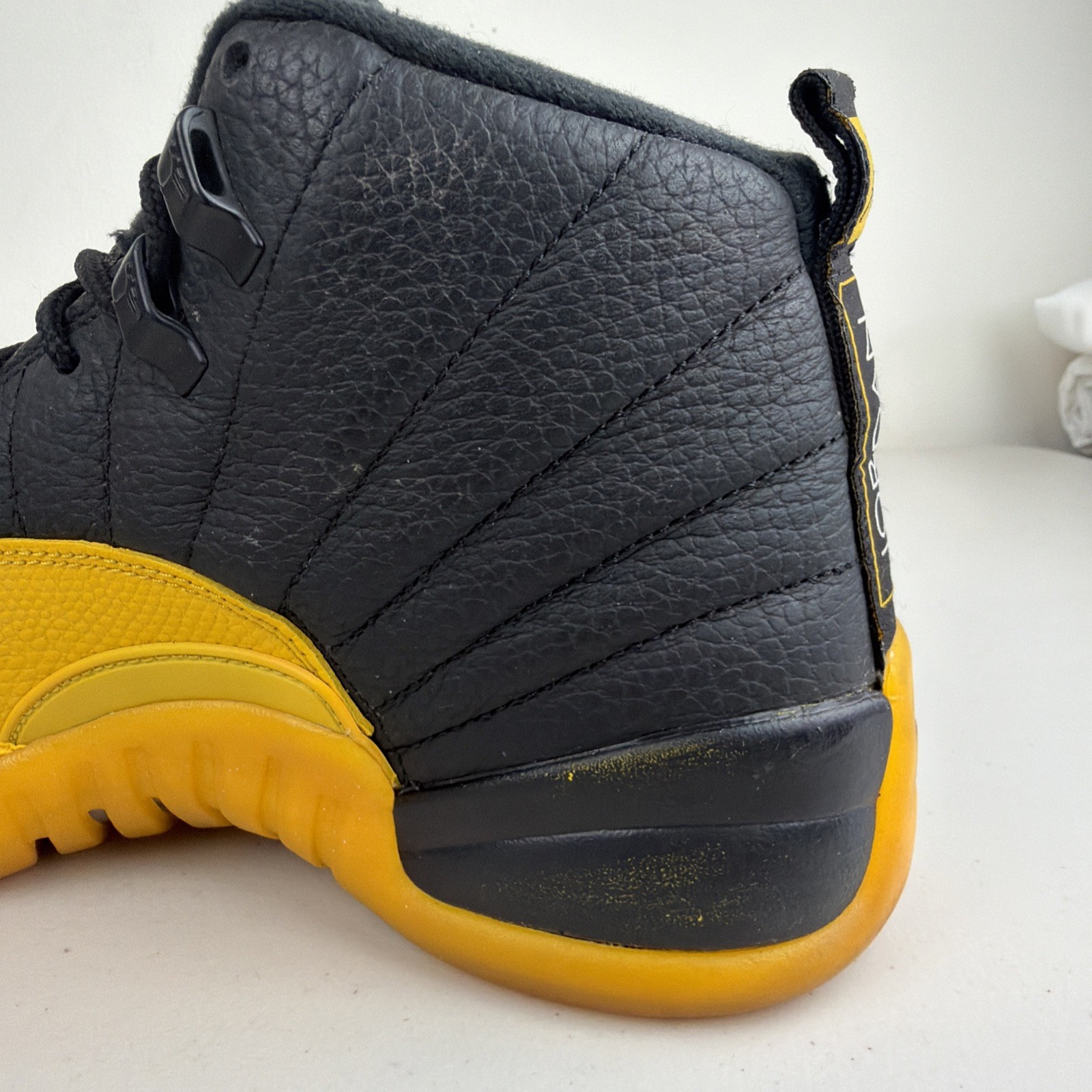 Air Jordan 12 Retro University Gold Men's Size 9.5 Basketball Shoes 130690-070 thumbnail 12