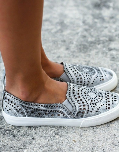 Not Rated Sand City Grey Sneakers Womans 10 - Picture 2 of 8