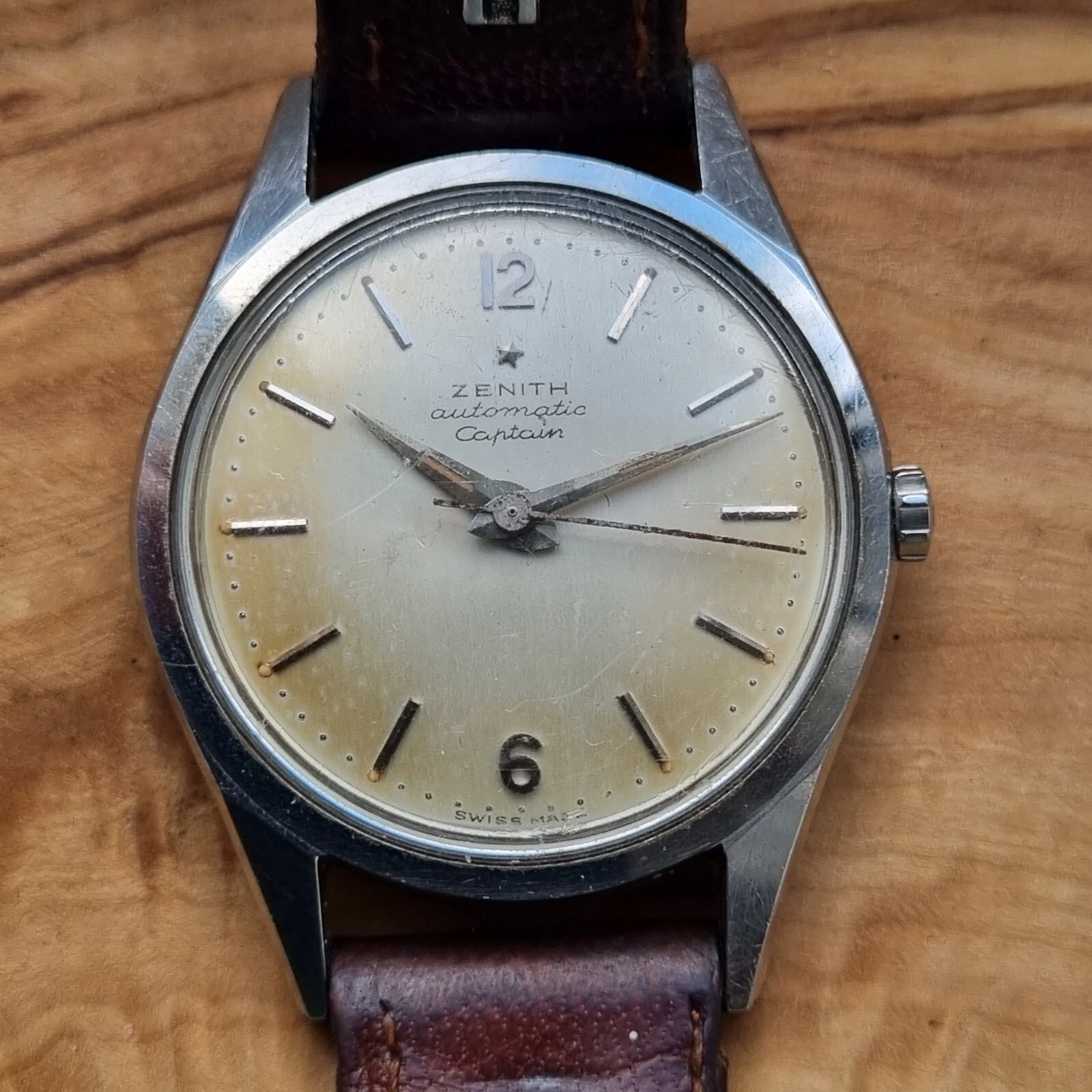 Zenith — Vintage Zenith Captain Bumper Men's Watch Cal 133.8