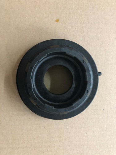 Federbeinlager Ford und Audi - A3 / Focus usw. PA66-GF30 / BDA1059