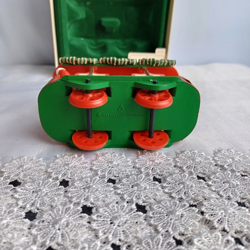 1982 Here Comes Santa Jolly Trolly Hallmark Keepsake Ornament 4th In Series - Picture 8 of 11