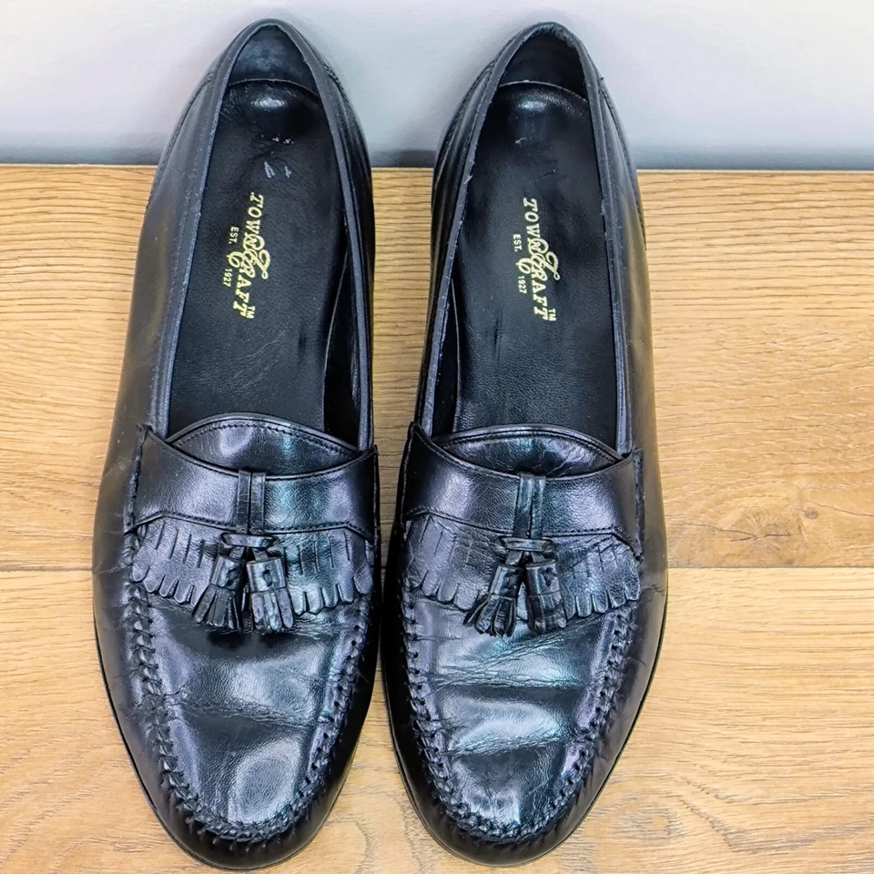 Mocasines sin cordones Towncraft con borla de cuero negro punta sin usar para hombre EE. UU. 9,5 D Foto 4 de 4