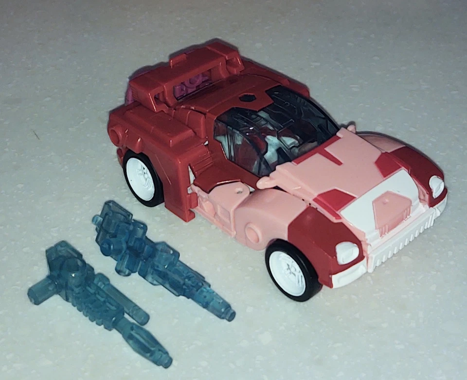 Transformers Legacy Elita-1 deluxe generations elita one - Image 3 of 4