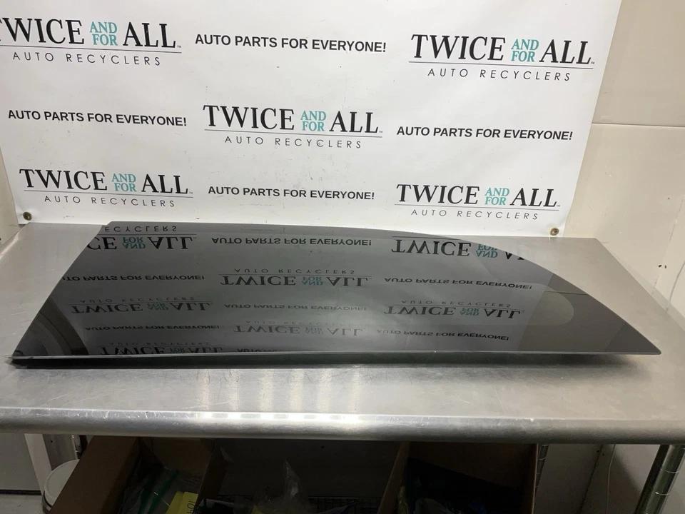 2008-2016 Chrysler Town & Country LEFT Driver Rear Quarter Glass OEM - Image 4 of 4