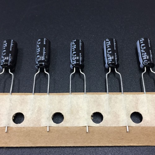 Condensador electrolítico Nichicon KL 5X11mm 25V4.7uF 200 un. - Imagen 2 de 2
