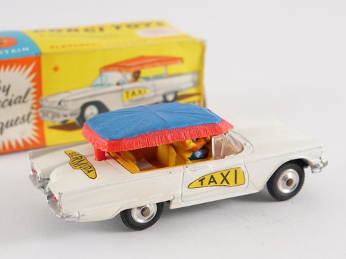 Corgi N º 430 Ford Thunderbird Bermuda Taxi en Caja 1/43 - Imagen 10 de 14