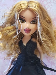 bratz head gamez meygan