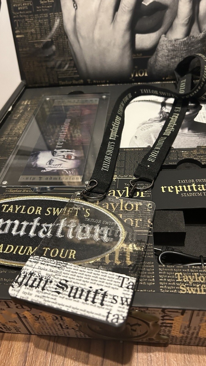 Taylor Swift Reputation Tour VIP Box - ALL items (+2 rep Taylor Swift Reputation Tour VIP Box - ALL items (+2 rep